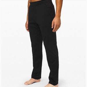 Lululemon NWOT Mens Discipline pants. Black Size M